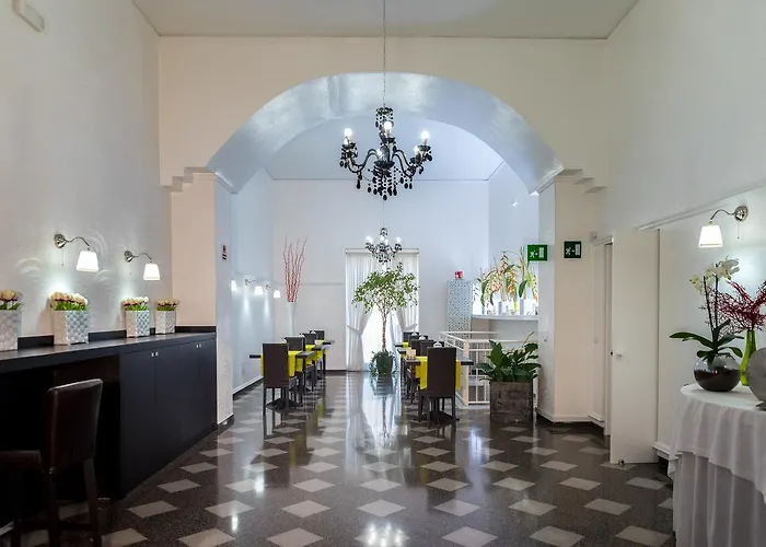Hotel Santa Chiara