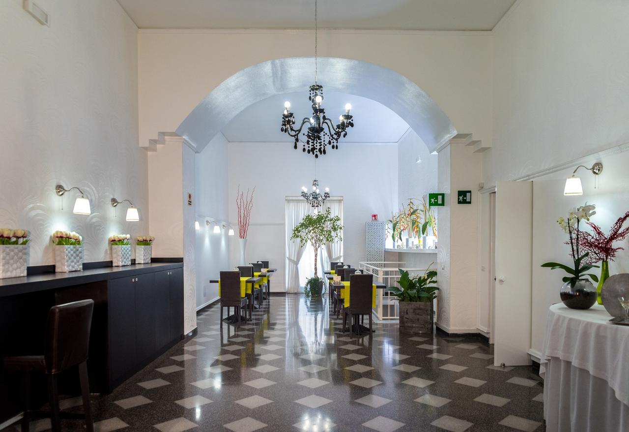 Santa Chiara 3*